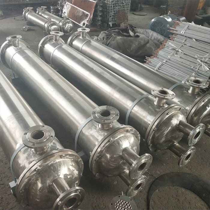 GL10 Shell and Tube Heat Exchanger