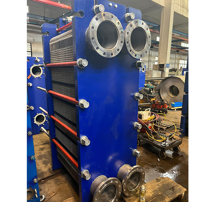 Semi-welded plate heat exchanger